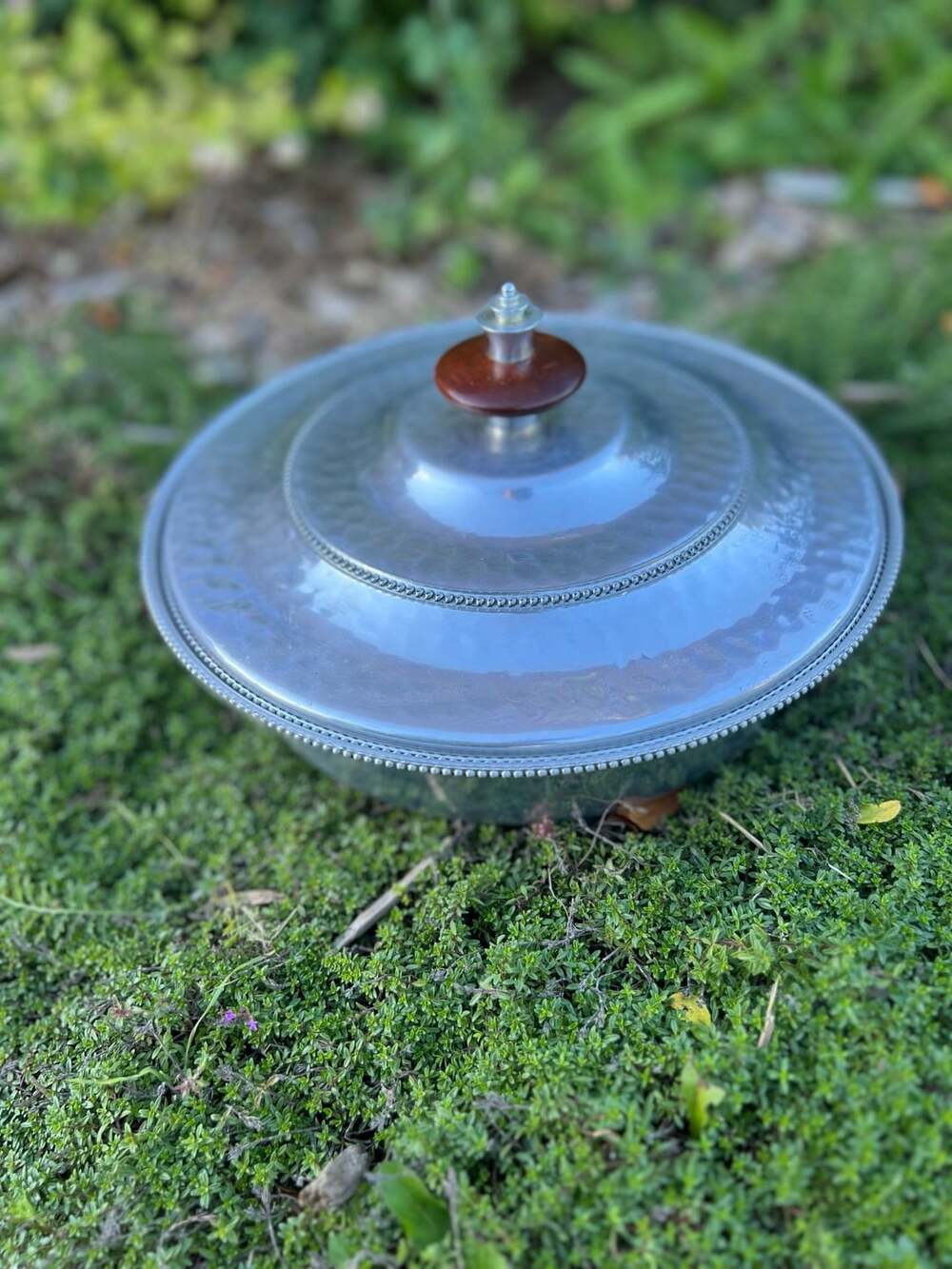 Vintage PYREX B.W. Buenilum Hammered Aluminum Covered Serving Dish Divided Glass